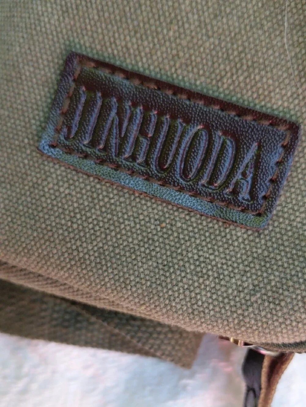 Jinwood Canvas Messenger Bag for Men in Olive Green